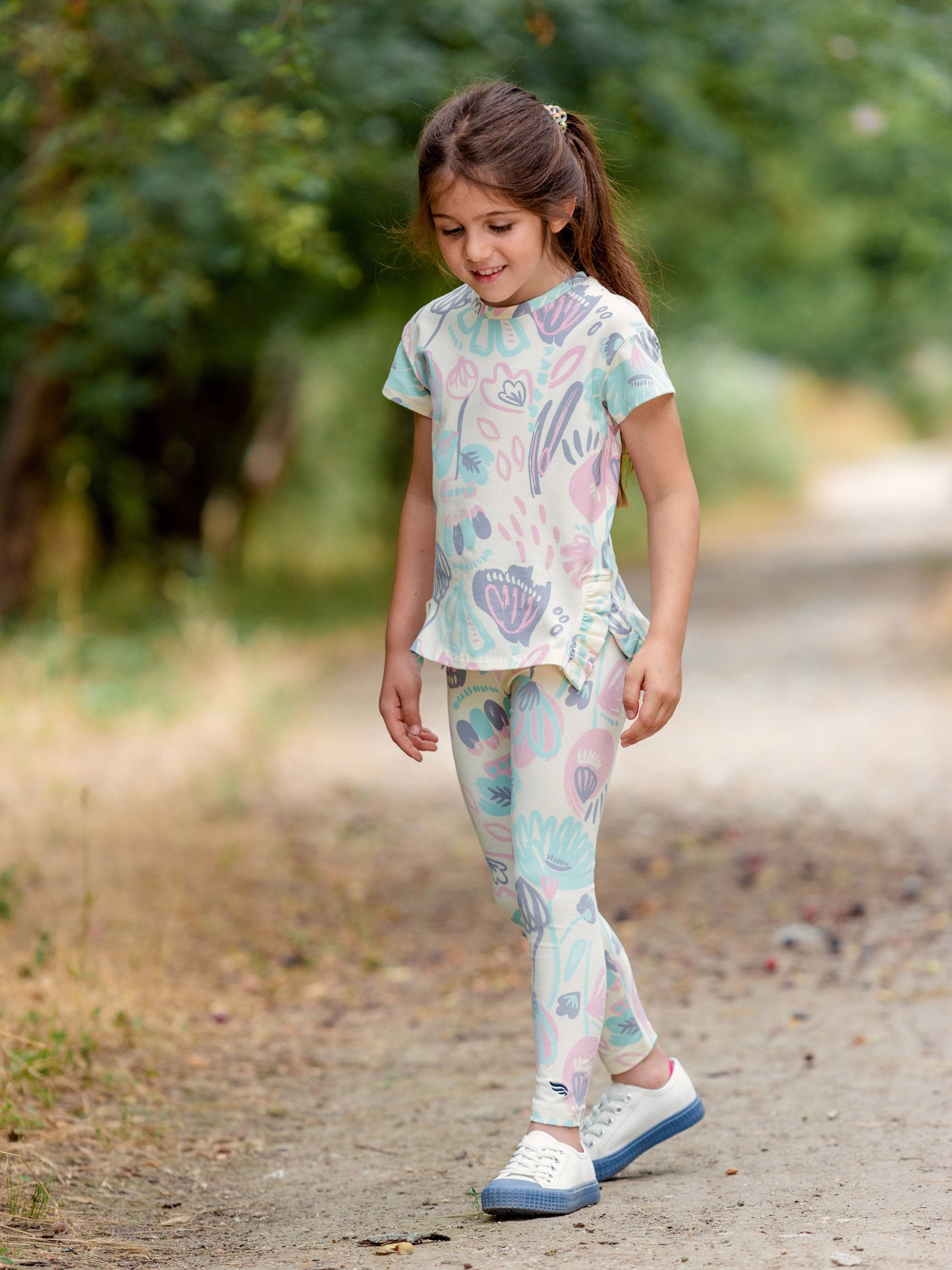 Cherubino "Soft Petals" Cozy Watercolor Floral Leggings for Girls