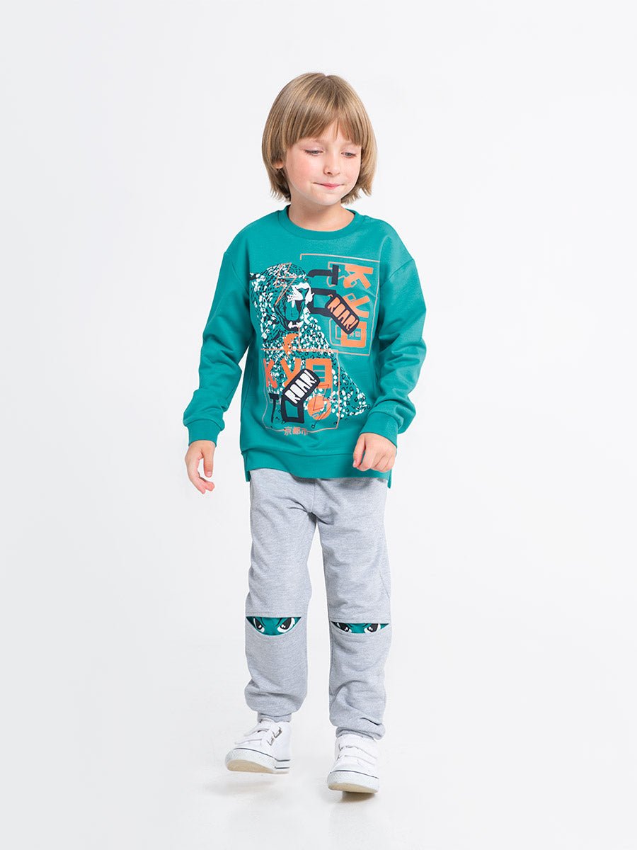 CWKB 62819-40-283 - Cherubino boys green sweatshirt with kung fu tiger print - model2